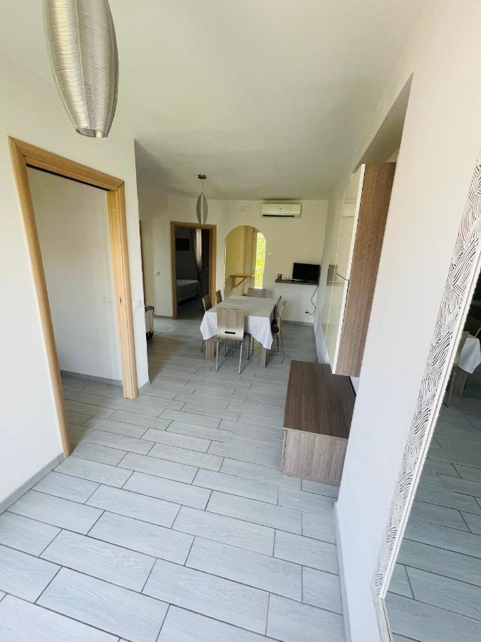La casa di Nonna Attilia Lejlighed Fondi Eksteriør billede